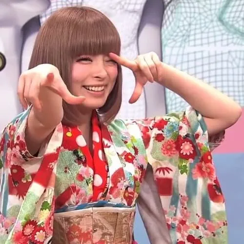 tumblr ouh4uvQMWC1woy8dgo1 500